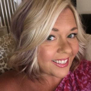 Meet your Posher, Gina